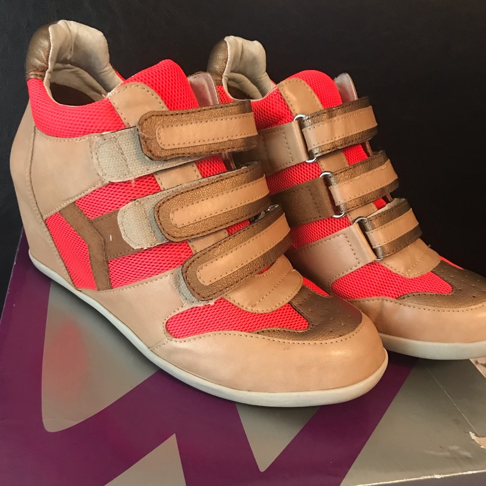 Size 12W Lane Bryant Wedge Sneaker